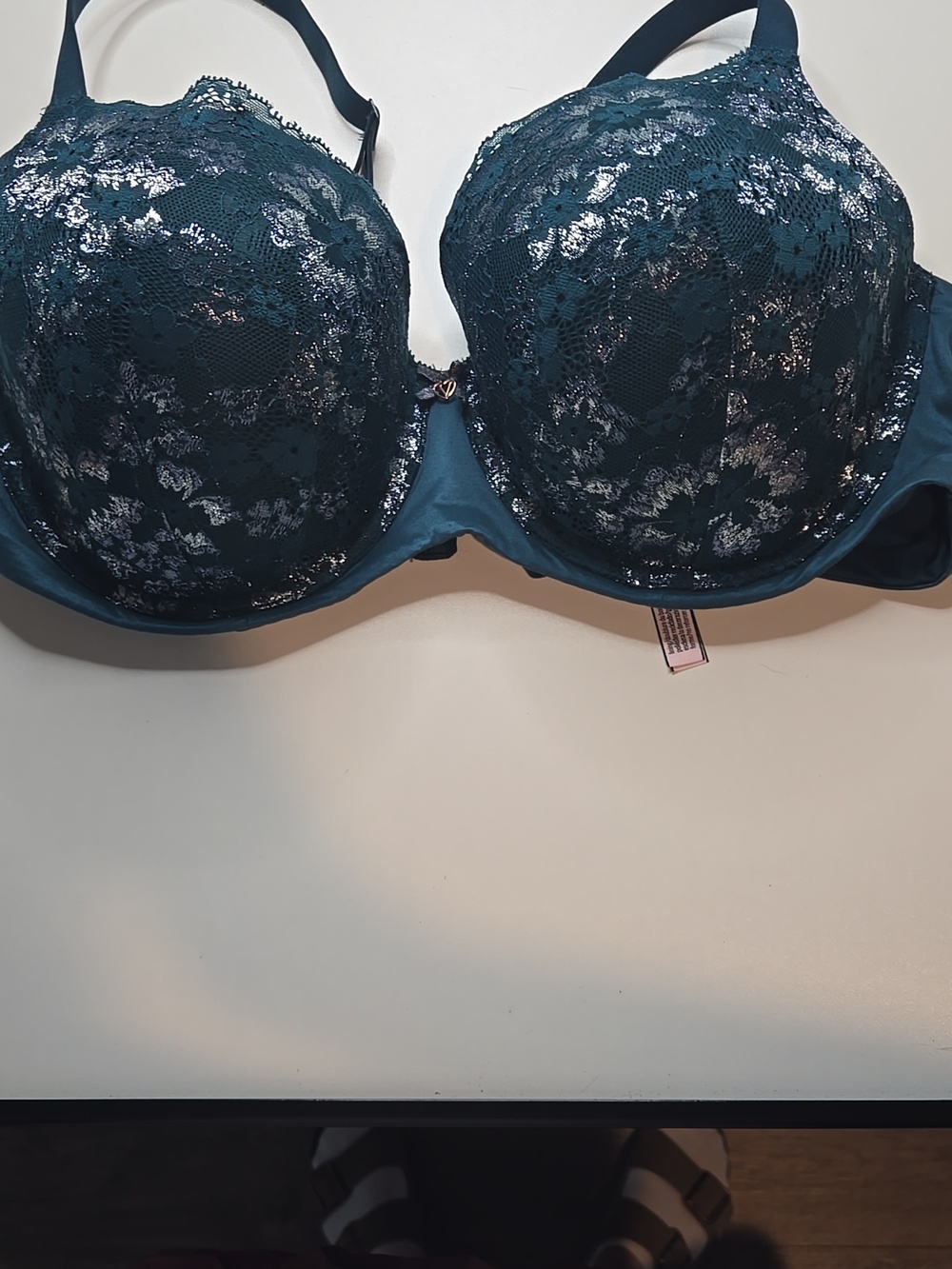 Victoria's Secret Body By Victoria Lined Demi Sz 42D Bin D